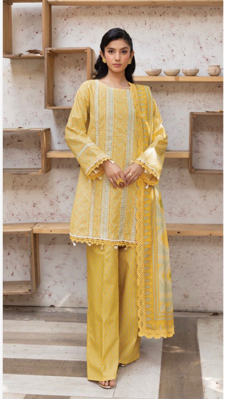 Maria.B M.Basics Elaheh Printed Lawn Unstitched 3Pc Suit