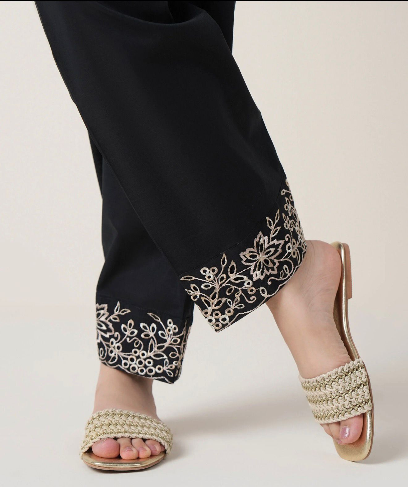 Sapphire Shalwar