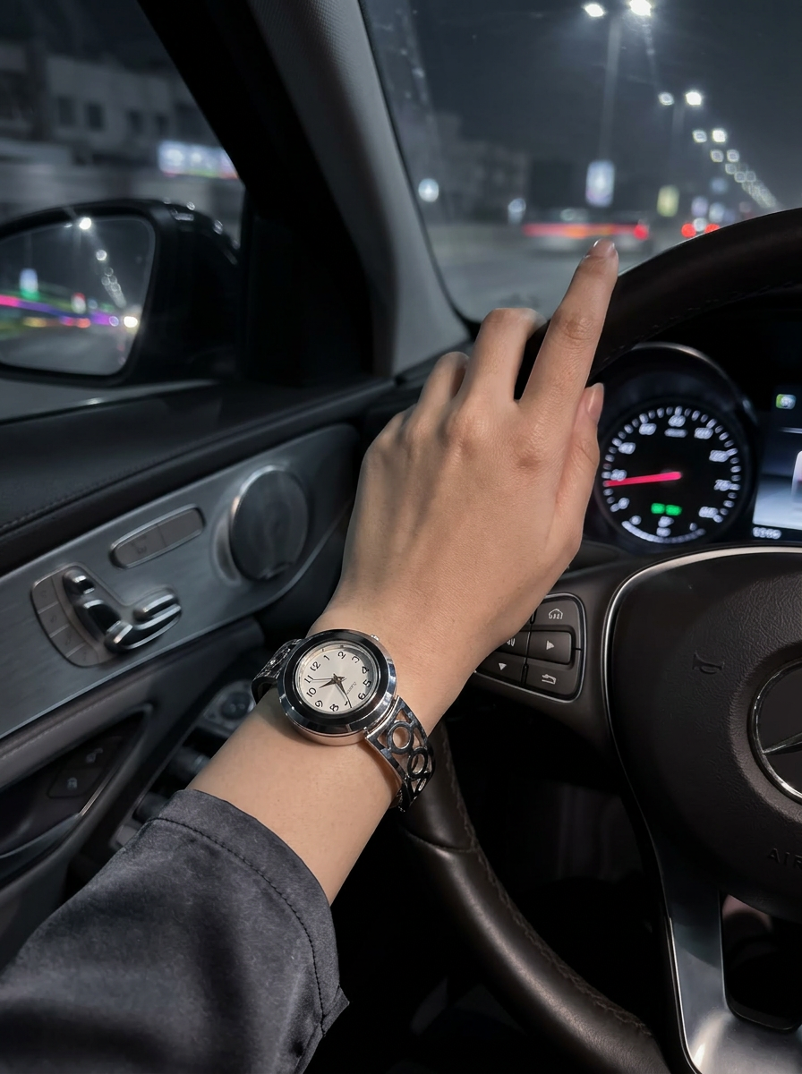 MODERN GEOMETRIC METAL BAND WATCH