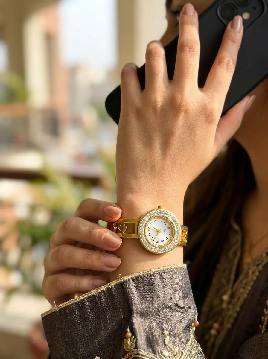 GOLDEN GEOMETRIC ELEGANCE WATCH